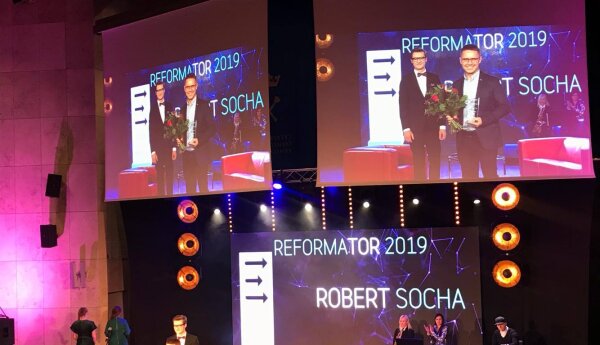 Robert Socha laureatem nagrody MediaTory 2019